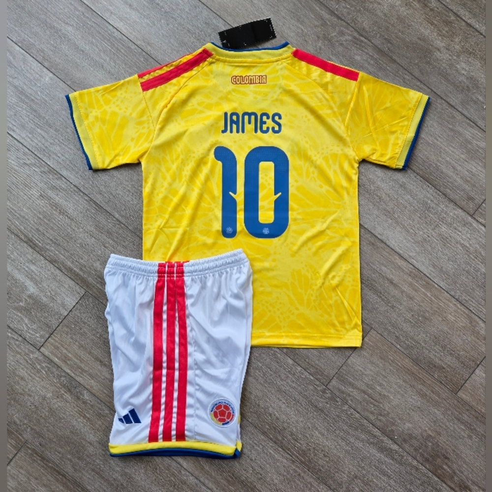 Boys Set Soccer Team Colombia 2026 James#10